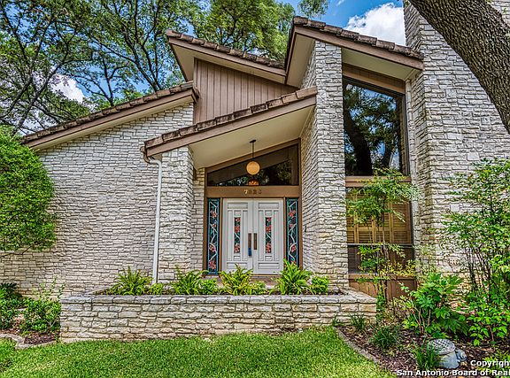 2nd image of 7326 Ashton Pl