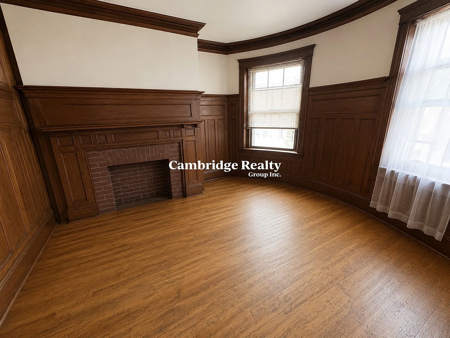 5 bed, 1.0 bath, 1450 sqft, $4,700 — Photo 3