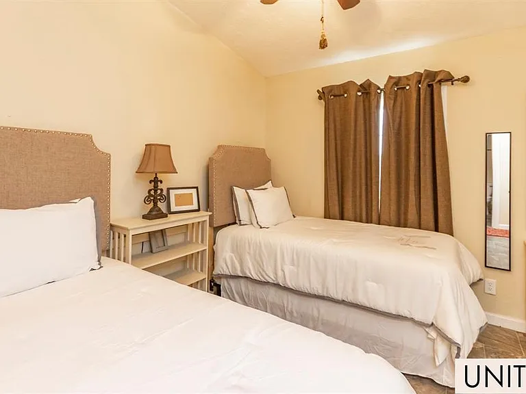 1835 Irving St #2 — Photo 9