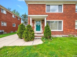 2182 Vernier Rd #2182, Grosse Pointe, MI 48236