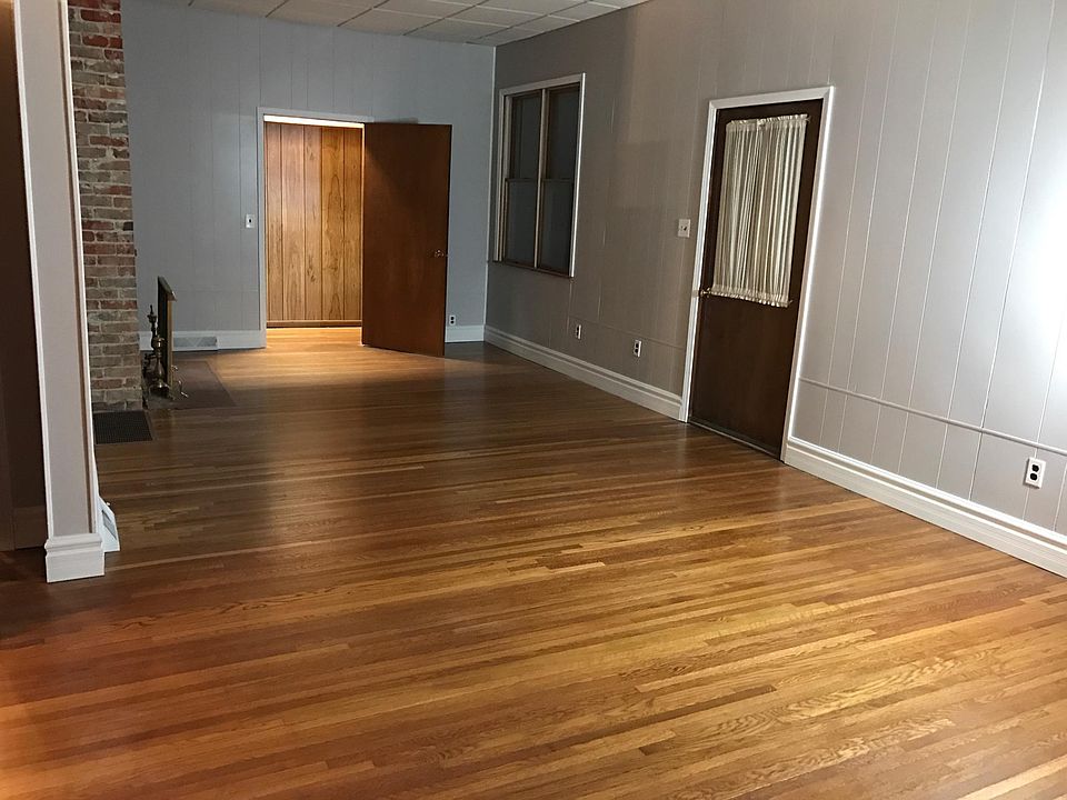 1st image of 423 W Livingston St