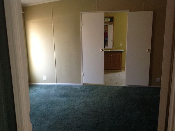 5th image of 57 Locust Dr