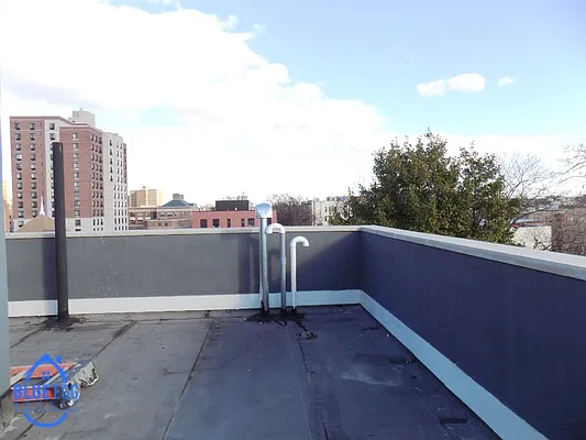 Rented by Blue Egg Realty Corp | media 14