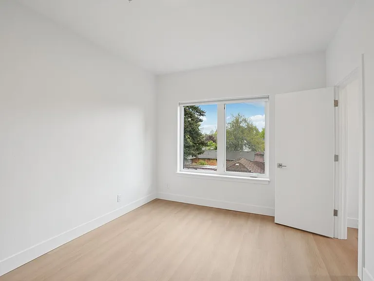 Boxcar Commons - Modern Living in Central Beaverton — Photo 71