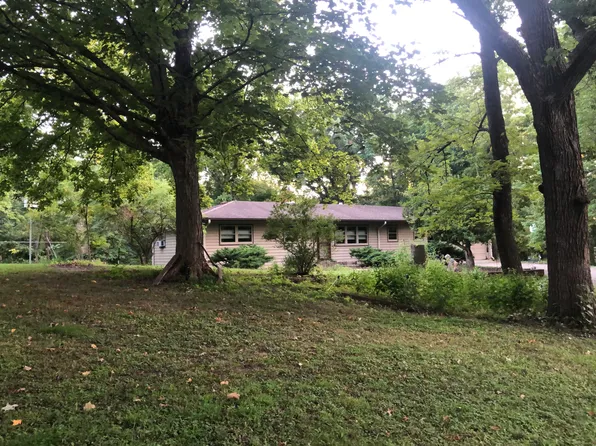 4190 Purvis Ln, Ames, IA 50010