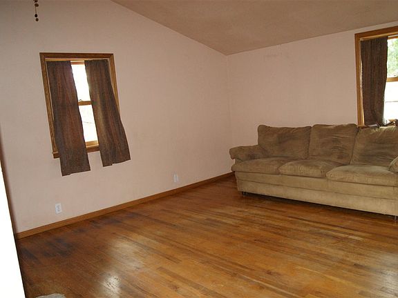 4th image of 436 S Johnson St