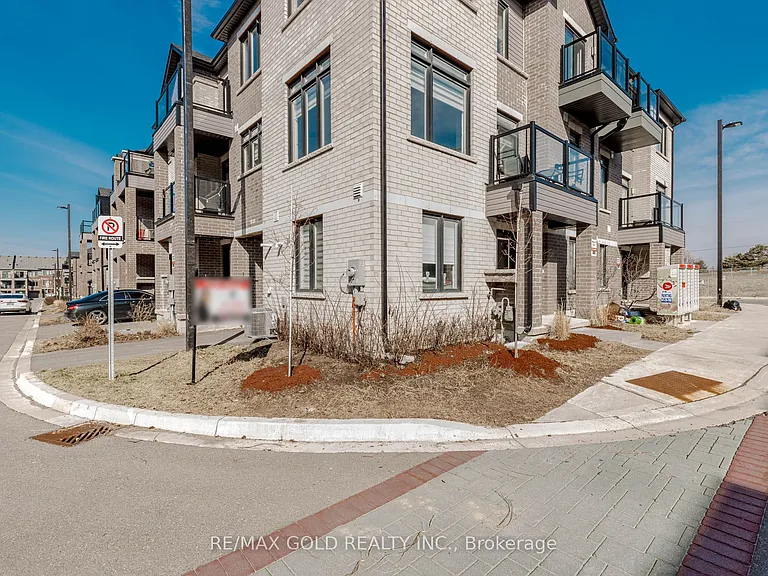 585 Colborne St #1007 — Photo 3