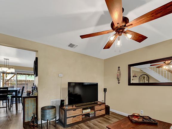 5th image of 1014 Portola Dr #B