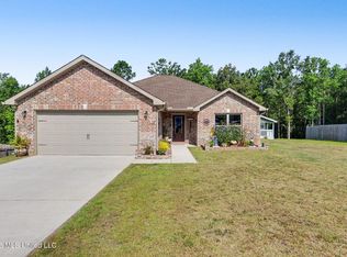 28 Cascade Cv, Perkinston, MS 39573