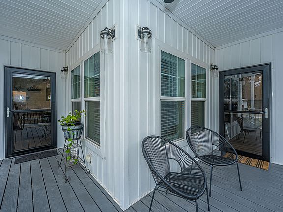 5th image of 164 Albacore Rd