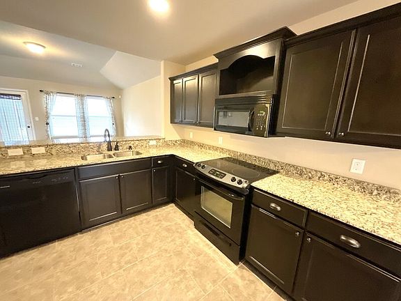 3rd image of 14623 E 112th Pl N