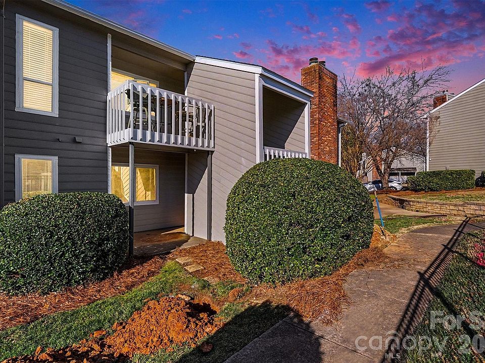 1st image of 6148 Heath Ridge Ct