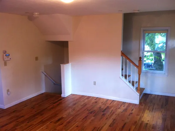 85 Main St, North Andover, MA 01845