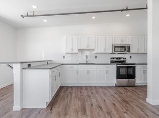 420 Main St #G, Middletown, CT 06457