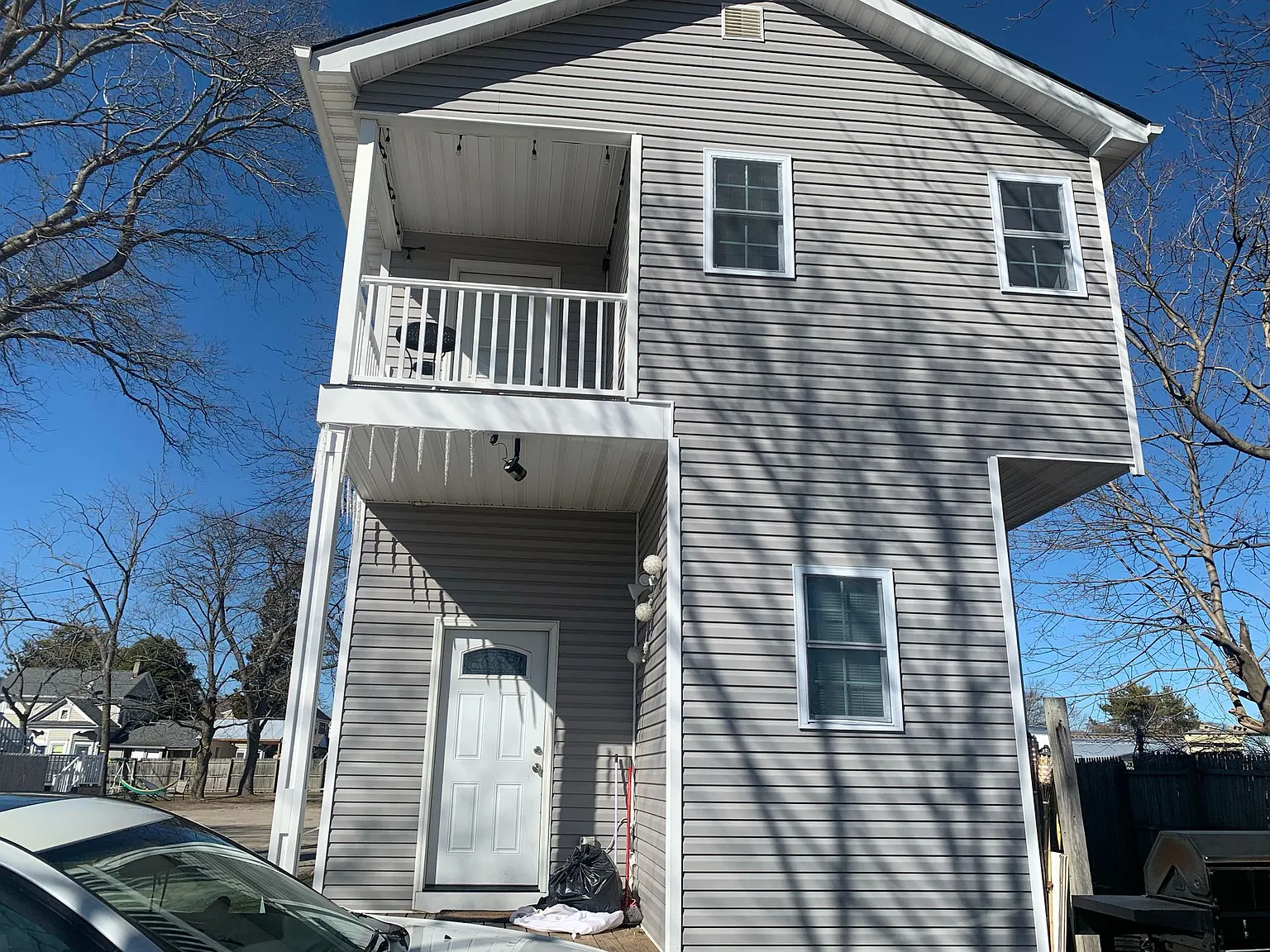 43-45 Case Ave — Photo 2