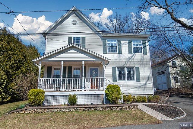 1st image of 25 Wostbrock Ln