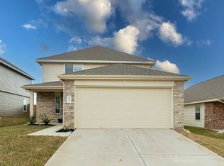 2911 Karin Crest Ln, Conroe, TX 77304