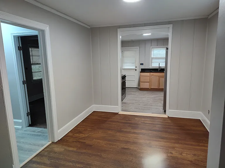 111 Harvard Dr — Photo 7