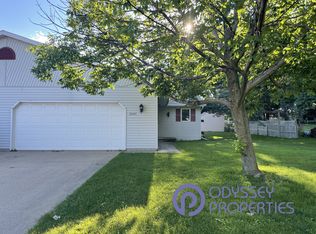 2907 N Oneida St, Appleton, WI 54911