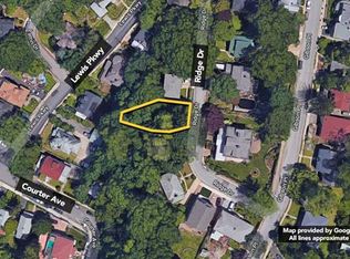 109 Ridge Dr, Yonkers, NY 10705