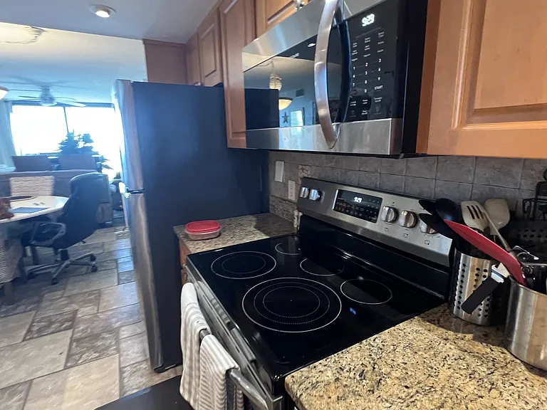5915 Sea Ranch Dr #1 — Photo 5