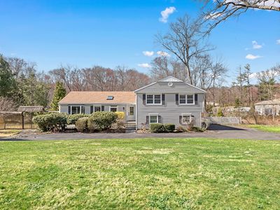 410 Janes Ln, Stamford, CT, 06903
