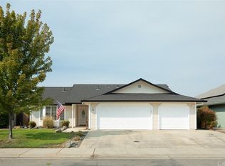 15 Nikki Ct, Oroville, CA 95965