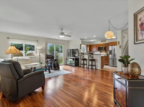 233 Lau Oliwa Loop, Wailuku, HI 96793