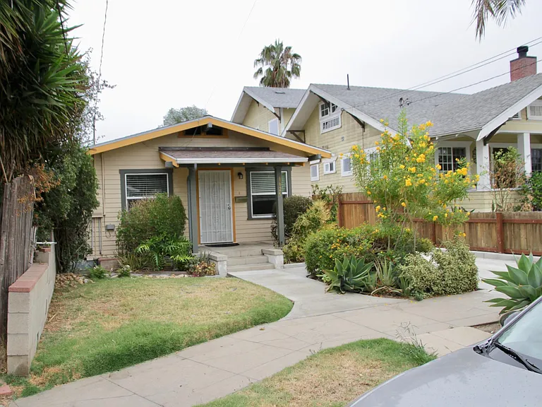 1625 Grove St — Photo 10