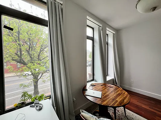 Rented by Massada Home Sales Inc | media 32