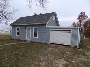 204 Fairground Rd, Pleasant Hill, IL 62366