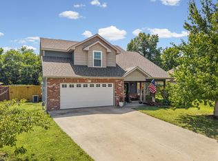 5706 Murfreesboro Dr, Columbia, MO 65201