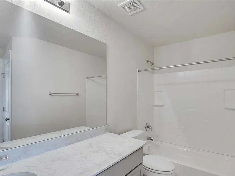 Black Cloud Dr — Photo 17