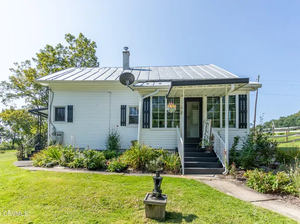 23 Maple Ridge Rd, Millville, PA 17846