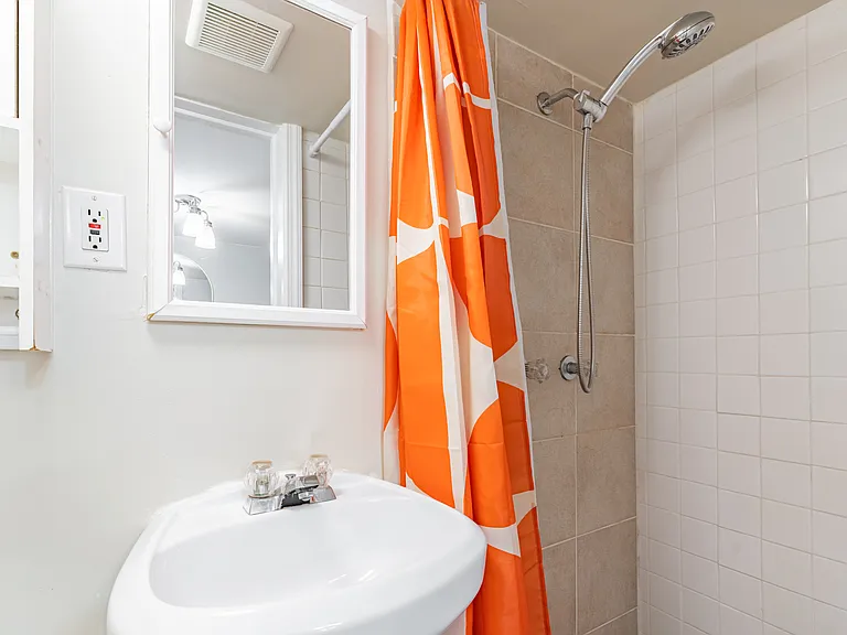 64 Elm Rd #1 — Photo 10