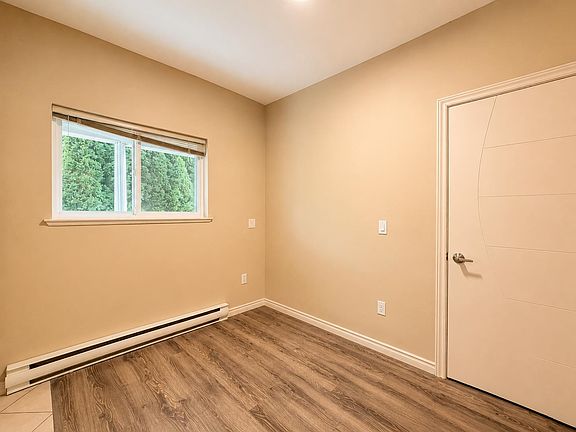 5th image of 1625 Parkway Blvd
