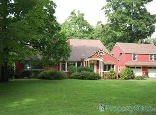 102 Mosher Rd, Glenmont, NY 12077