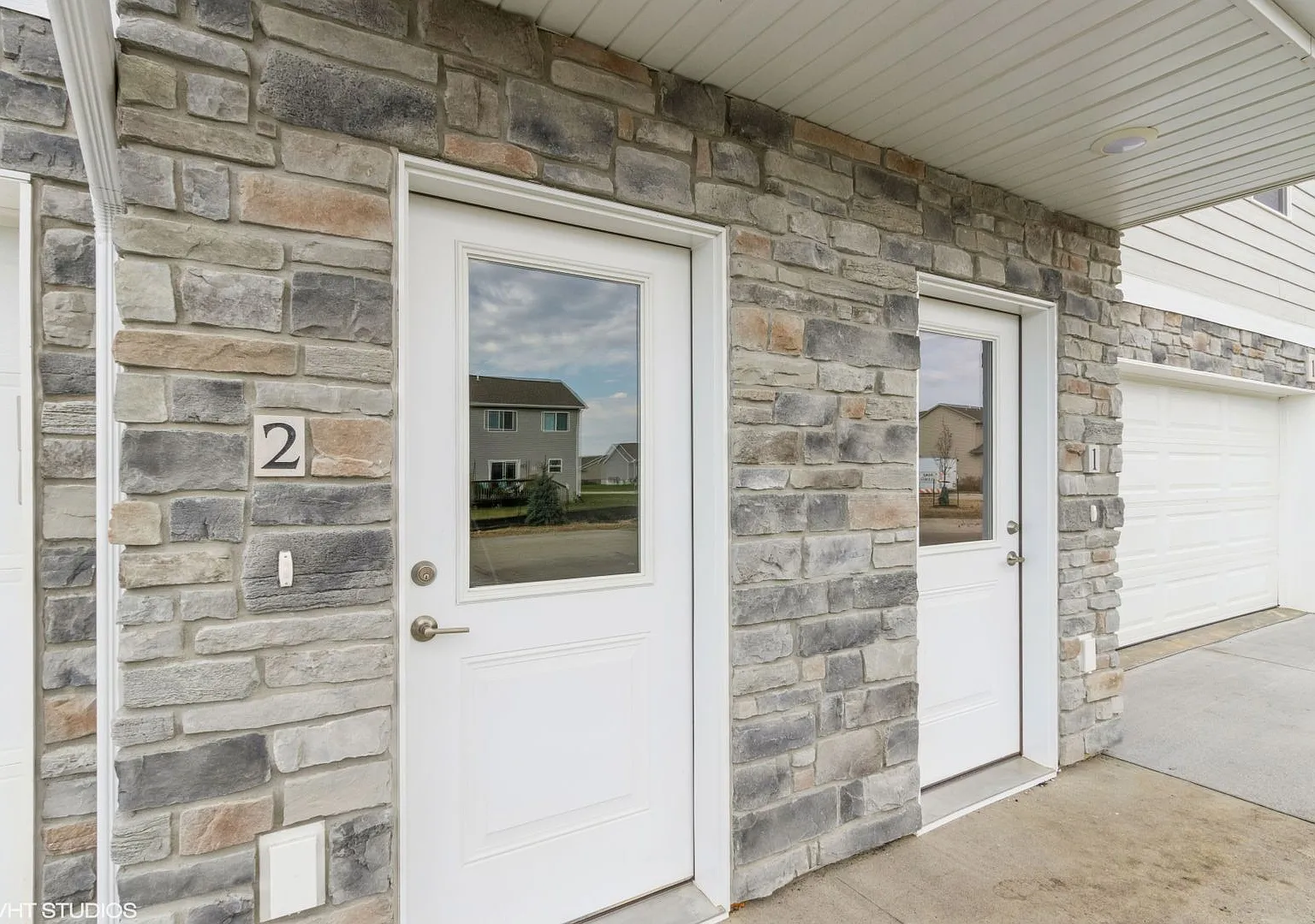 Big Ben Townhomes — Photo 4