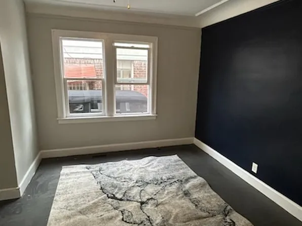 8600 Ohio St, Detroit, MI