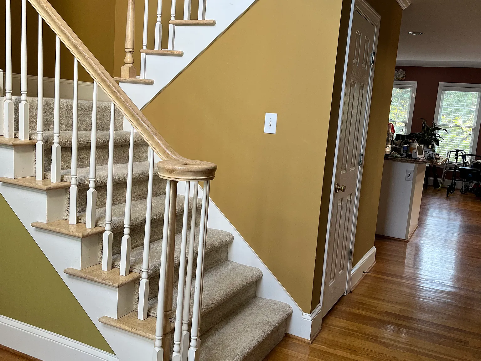 4 bed, 2900 sqft, $2,800 — Photo 3