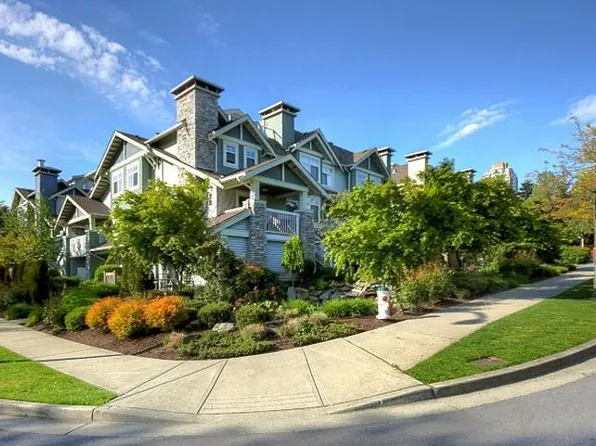 7488 Southwynde Ave #7, Burnaby, BC V3N 5C6