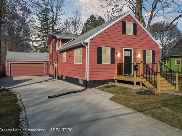 1885 Maple St, Holt, MI 48842