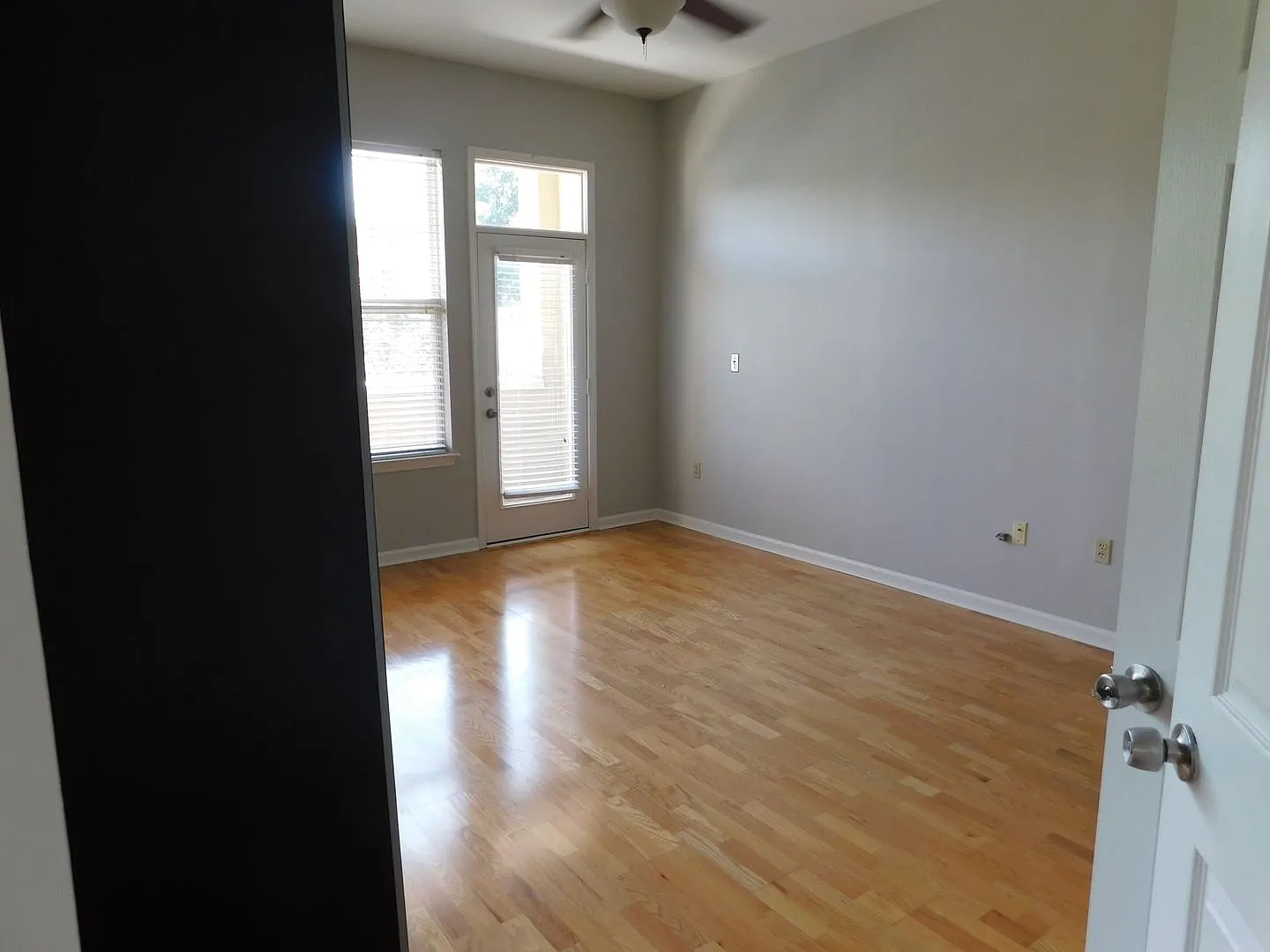 Uptown Condo top floor unit — Photo 2