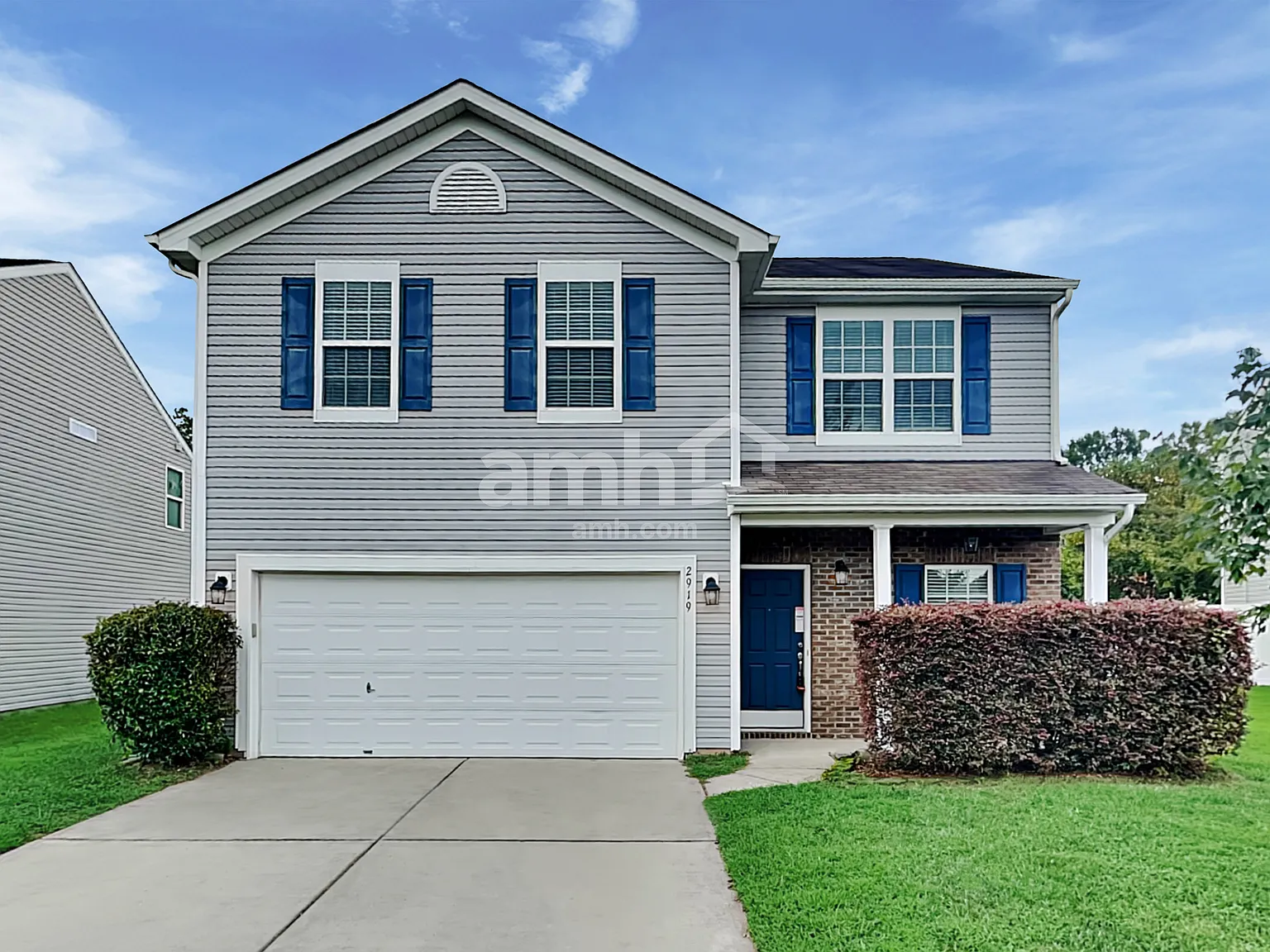 3 bed, 2.5 bath, 1936 sqft, $2,275 — Photo 1