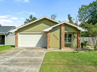 4249 Holly Hill Ct, Lake Charles, LA 70605