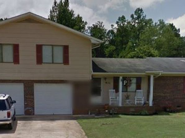 3102 Apple Valley Ln