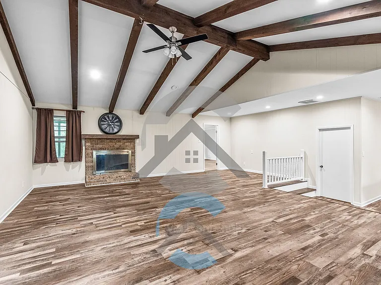 12533 Rivercrest Dr — Photo 2