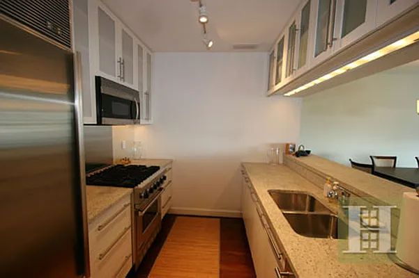 Sold by Halstead Real Estate | media 29