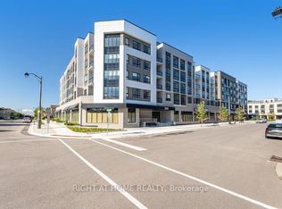 3250 Carding Mill Trl #520, Oakville, ON L6M 0Z5