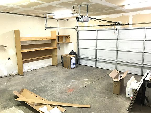 2nd image of 5138 Snow Dr